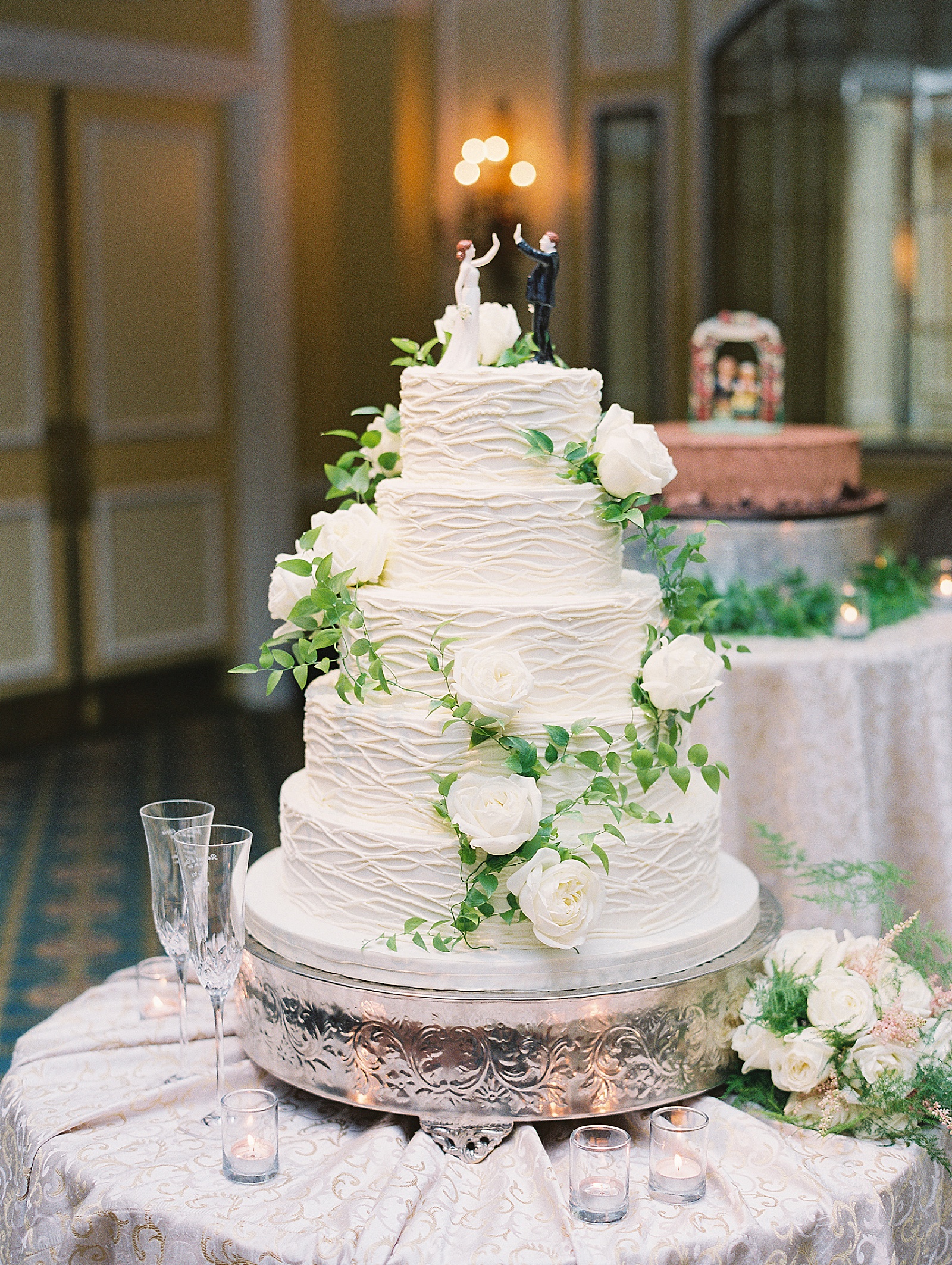 luxury-wedding-cake_0078.jpg